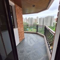Apartamento a venda em São Paulo em Morumbi